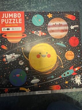 Mudpuppy Solar System Jumbo Puzzle - Bright Yellow Sun Design